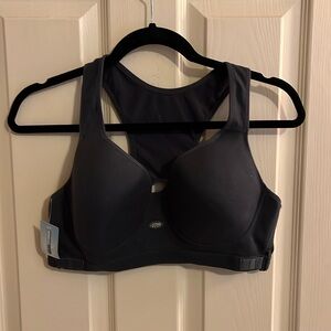 Grey sports bra. Marika size XL.